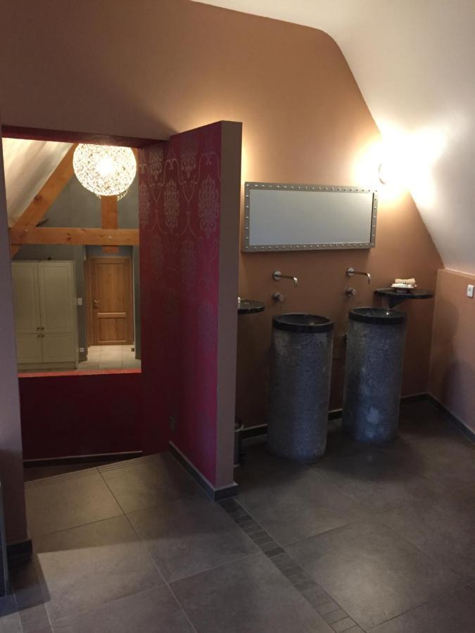 Ferme Delgueule Hotel Tournai Exterior photo